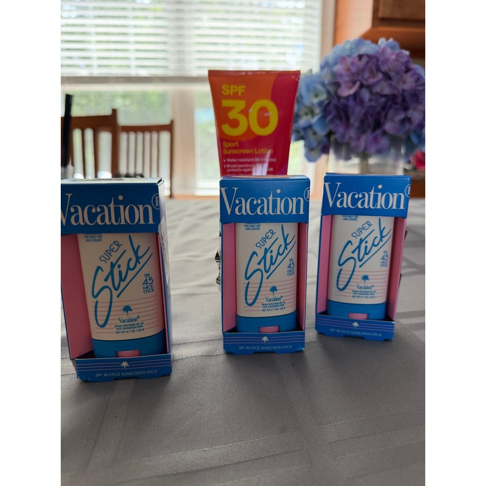 Sunscreen Lot of 4 Vacation SPF 45 Super Sticks (x3) Up Up SPF 30 Sport Lotion